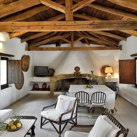 Villa Fiori 1 Is Molas